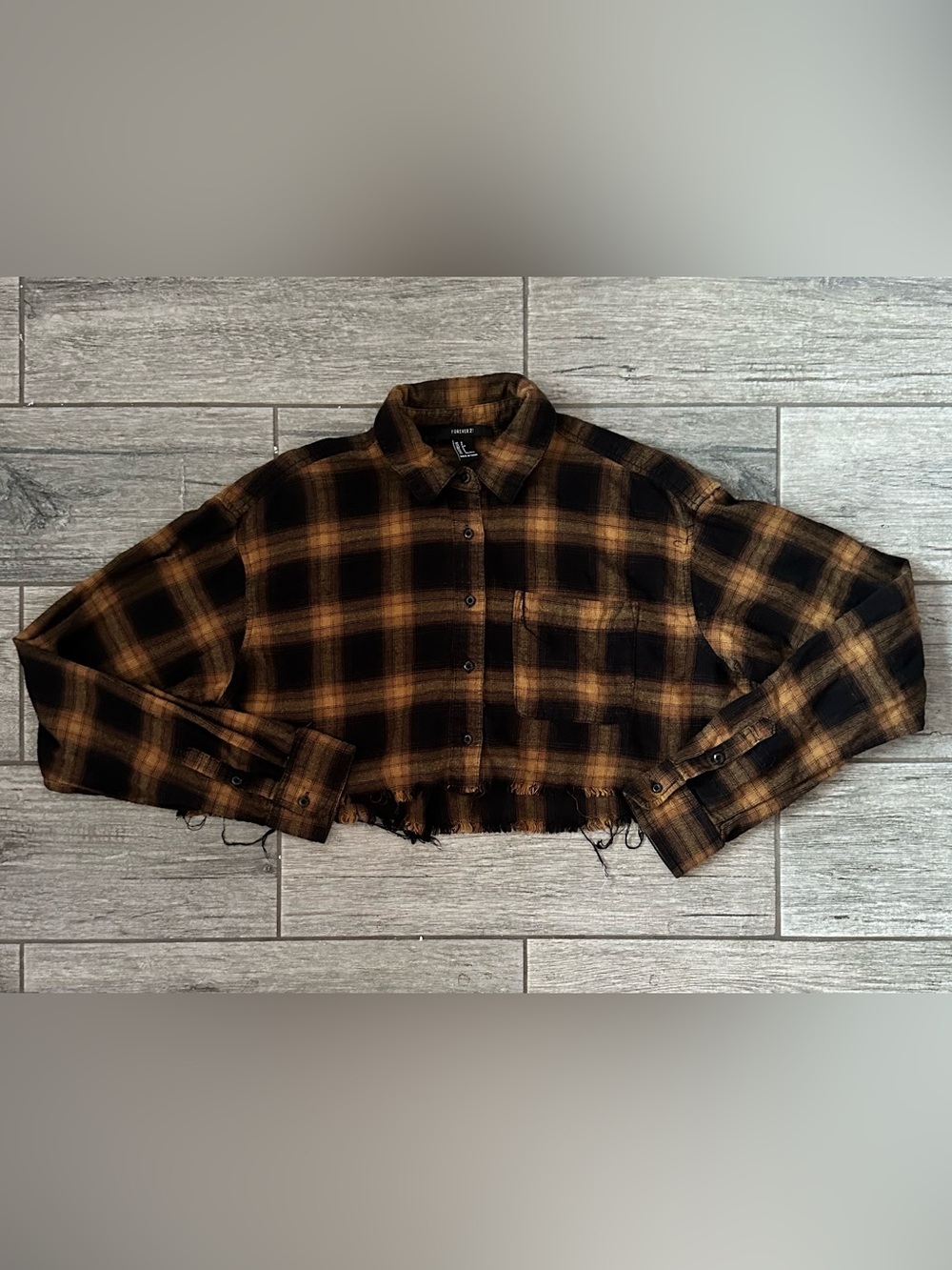 Forever 21 Cropped Plaid Flannel Shirt